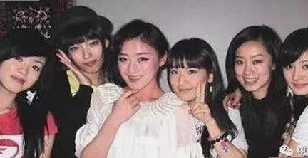 探索18+触摸互动游戏+黄油苹果免费官方版的最新动态与现状
