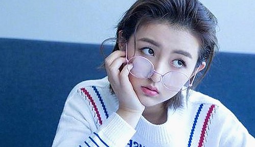 轻松畅享：菠萝TV官方版下载带你走进多彩娱乐世界