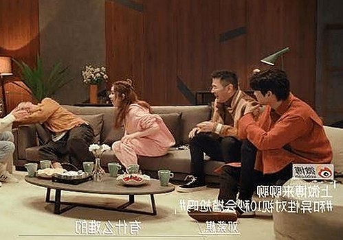 明星追捧的A片最新版下载：最新资源全解析
