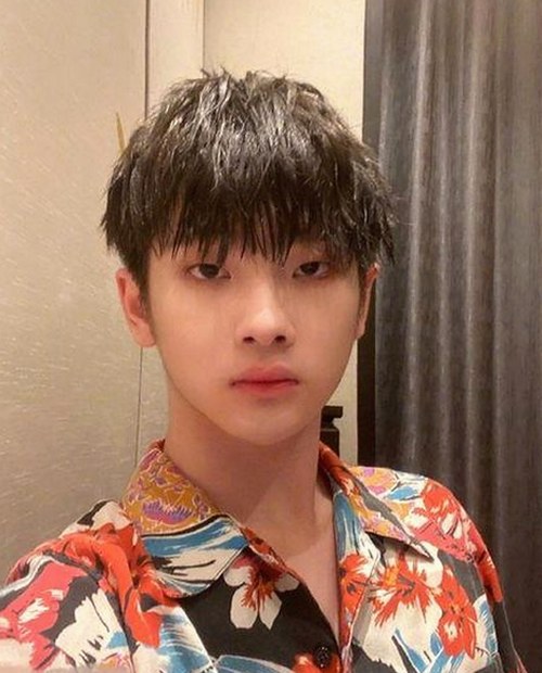关于🔞🍌进🍑里❌❌❌面：法律与伦理的讨论