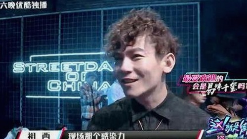 探索7777官方版免费版的魅力：让你体验无限可能