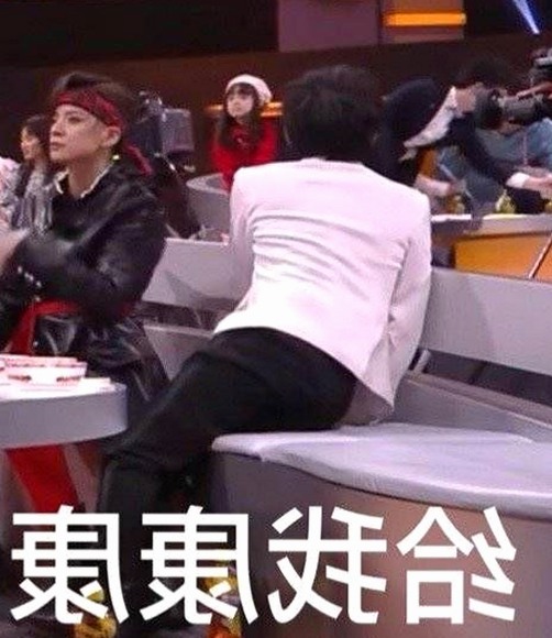 从争议到认可：www.色😍萝网站17c官方版免费版的变化历程